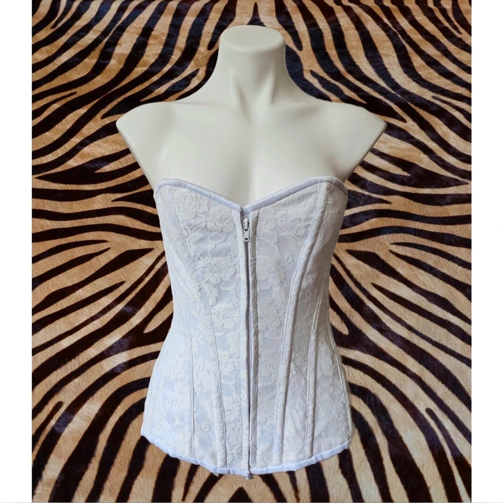 Daisy Corsets Lavish White Corset